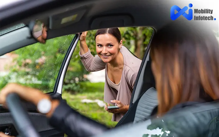 A girl open the car door