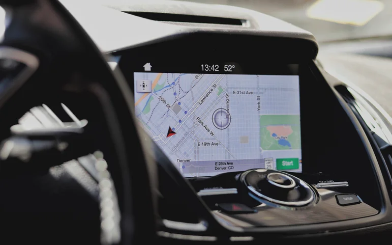 navigation-system-within-a-vehicle-on-screen